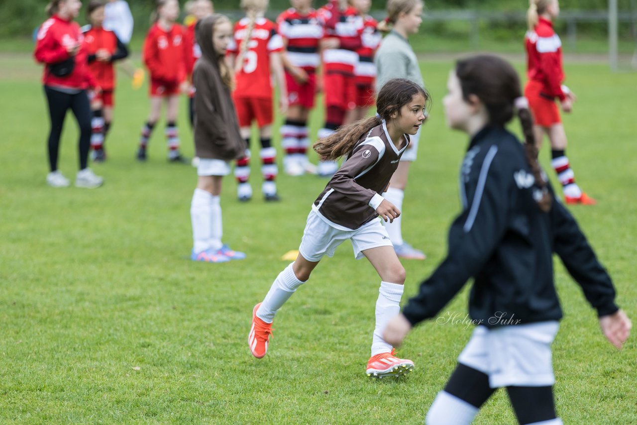 Bild 57 - Loewinnen Cup